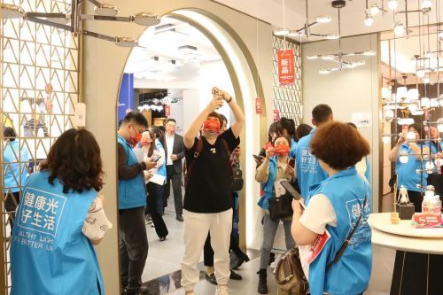 華藝照明100%原創(chuàng)「冰雪」系列首銷火爆，圈粉背后靠的是什么？