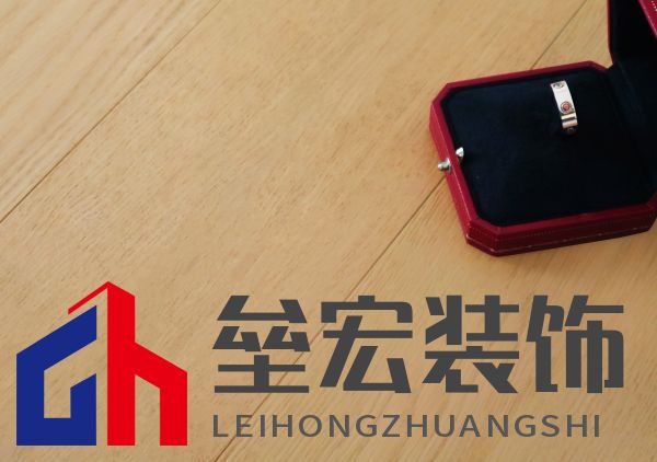 標題一：奢華又健康？德爾金標“7凈”地板：拿來吧你